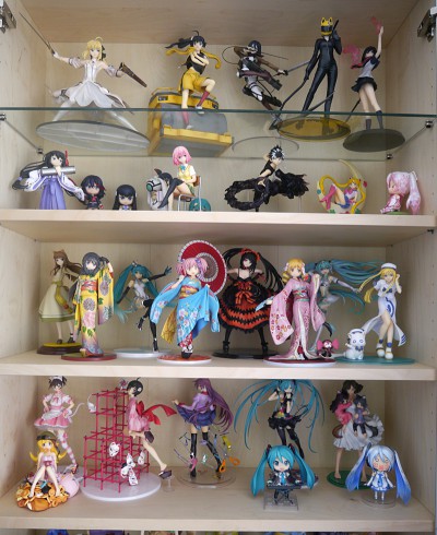 Figurines